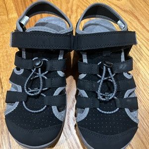 Lands’ End Water Shoes/Sandals - Youth/Kids Size 3